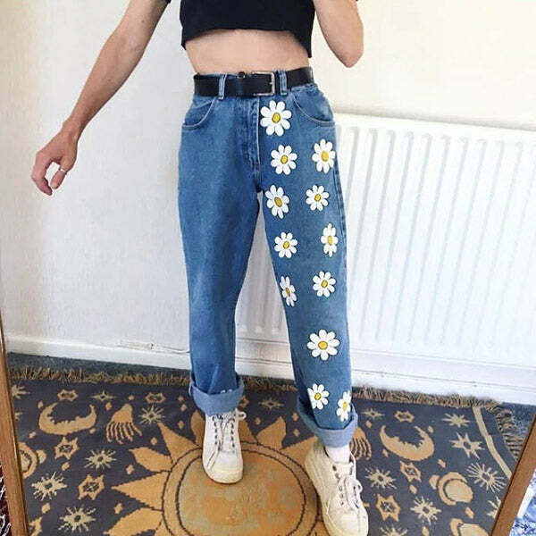 Daisy Mom Jeans - Trendy 2000s Fashion Outfits, Y2K Style Inspiration