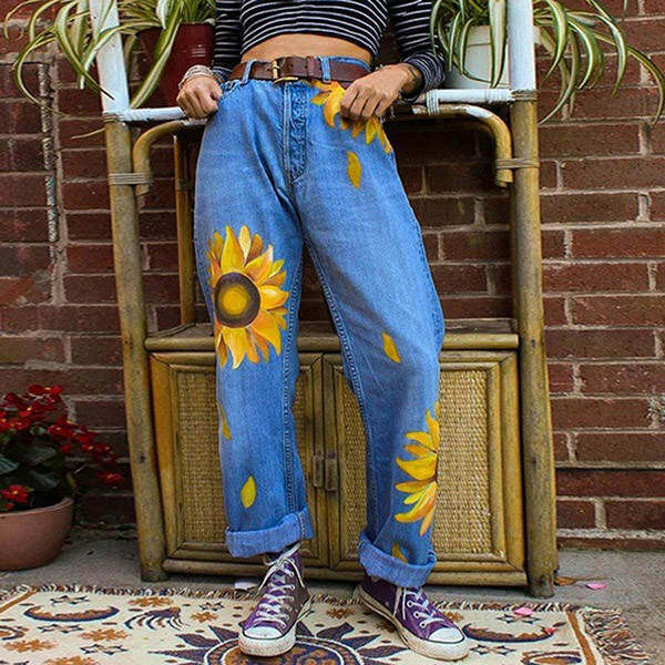 Sunflowers Mom Jeans - Trendy 2000s Fashion Outfits & Y2K Style Ideas