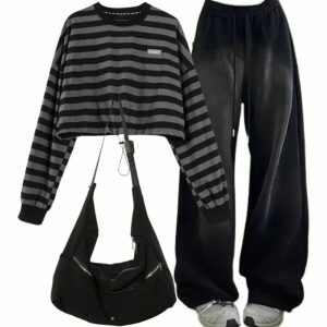 Y2K Outfit: Baggy Y2K Grunge Sweatpants & Striped Women's Sweatshirt Set